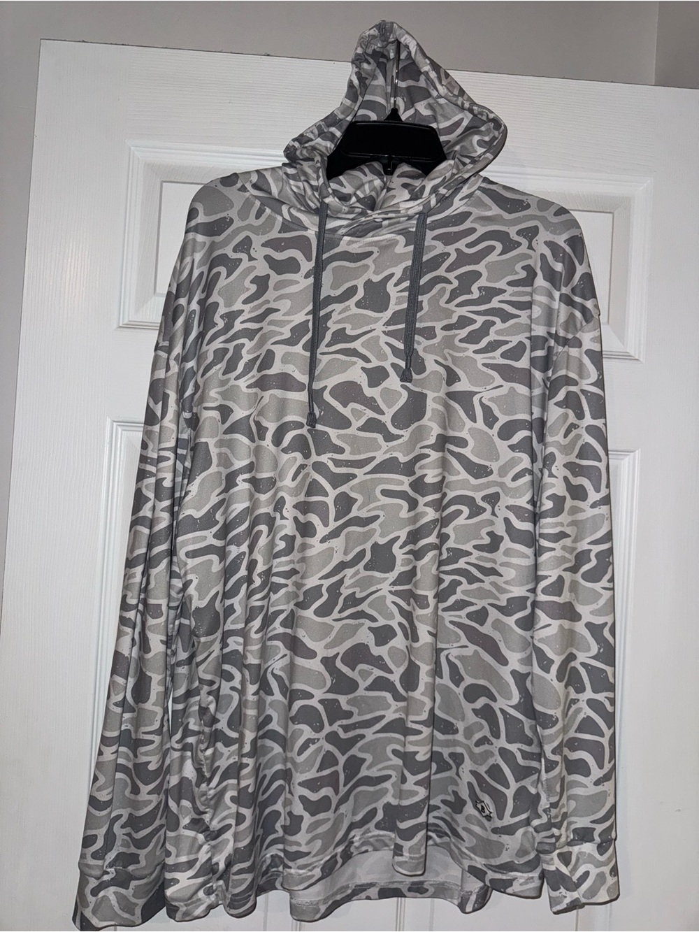 BURLEBO Gray Camouflage Hooded Pullover